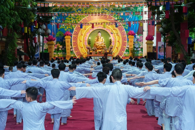 Khóa tu tuổi trẻ tại chùa Bằng khép lại với nhiều cung bậc cảm xúc